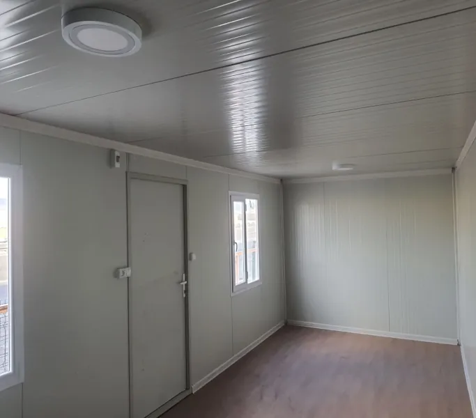 Çelik Konstrüksiyon 7 yasam konteyneri